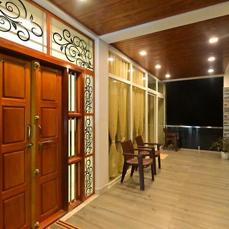 Gokula Homestay Subrahmanya エクステリア 写真