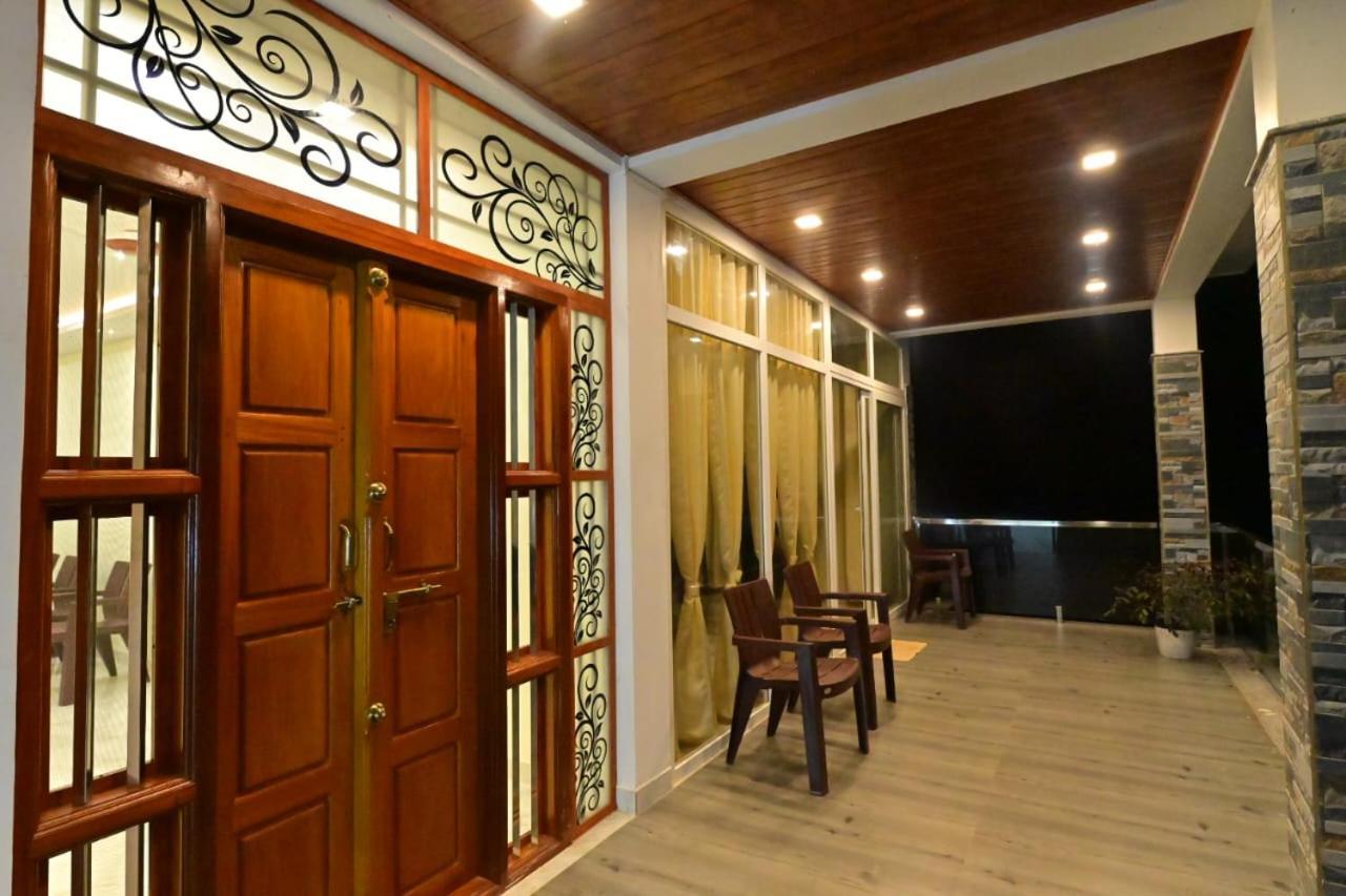 Gokula Homestay Subrahmanya エクステリア 写真