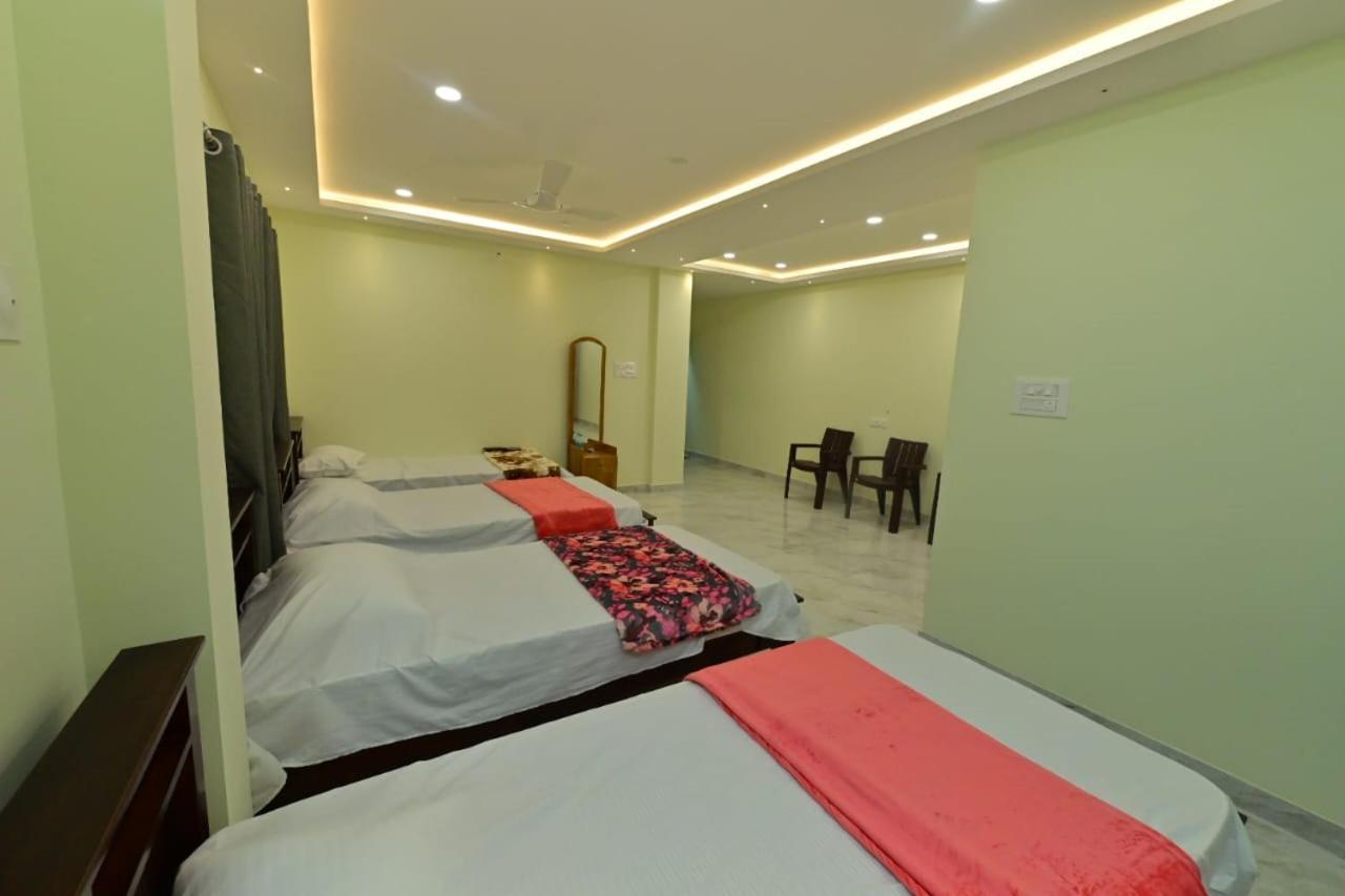 Gokula Homestay Subrahmanya エクステリア 写真