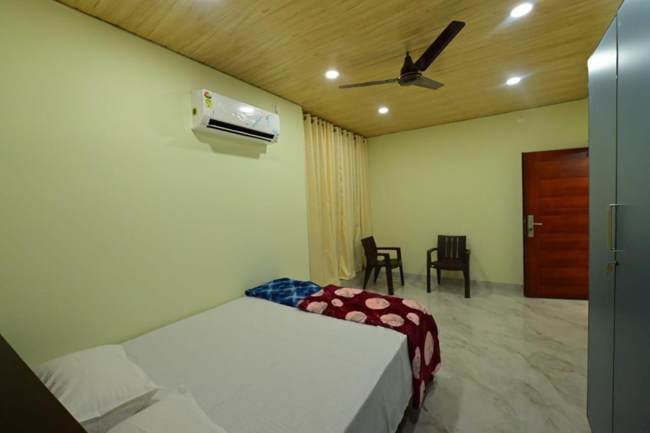 Gokula Homestay Subrahmanya エクステリア 写真