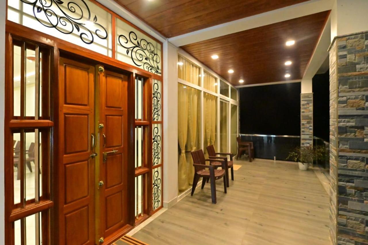 Gokula Homestay Subrahmanya エクステリア 写真